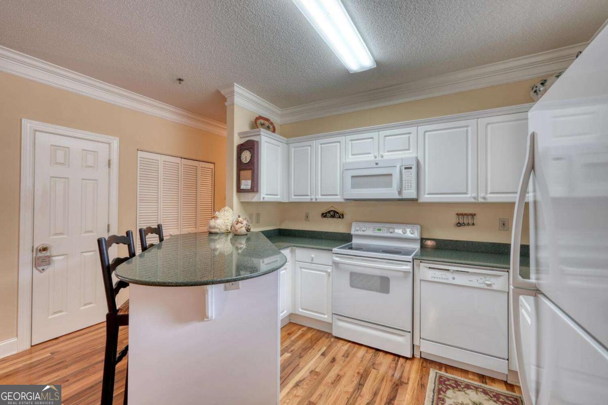 94 Gleneagle Court Clayton GA 30525