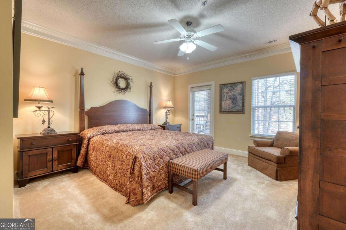 94 Gleneagle Court Clayton GA 30525