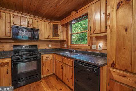 211 Red Oak Forest Lane Murphy NC 28906