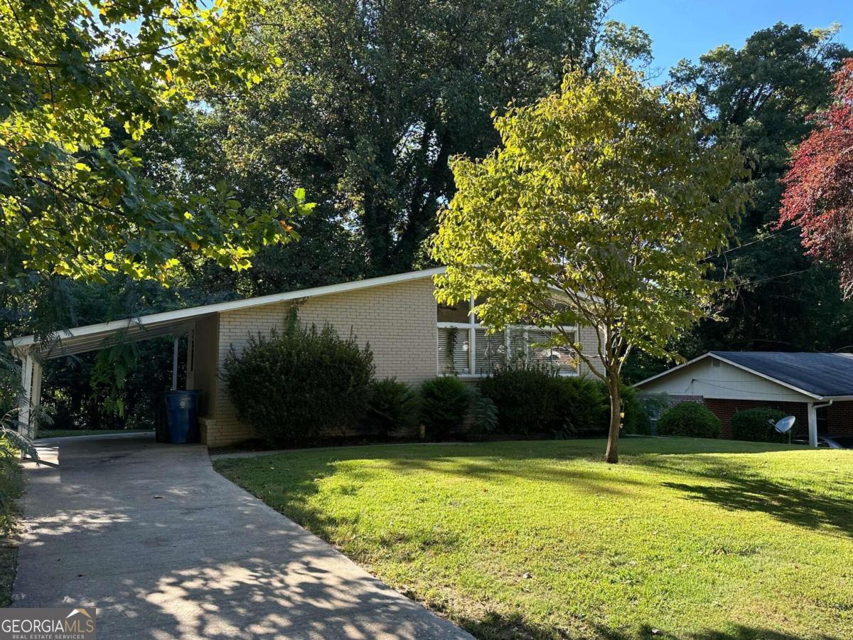 2213 Westover Drive East Point GA 30344