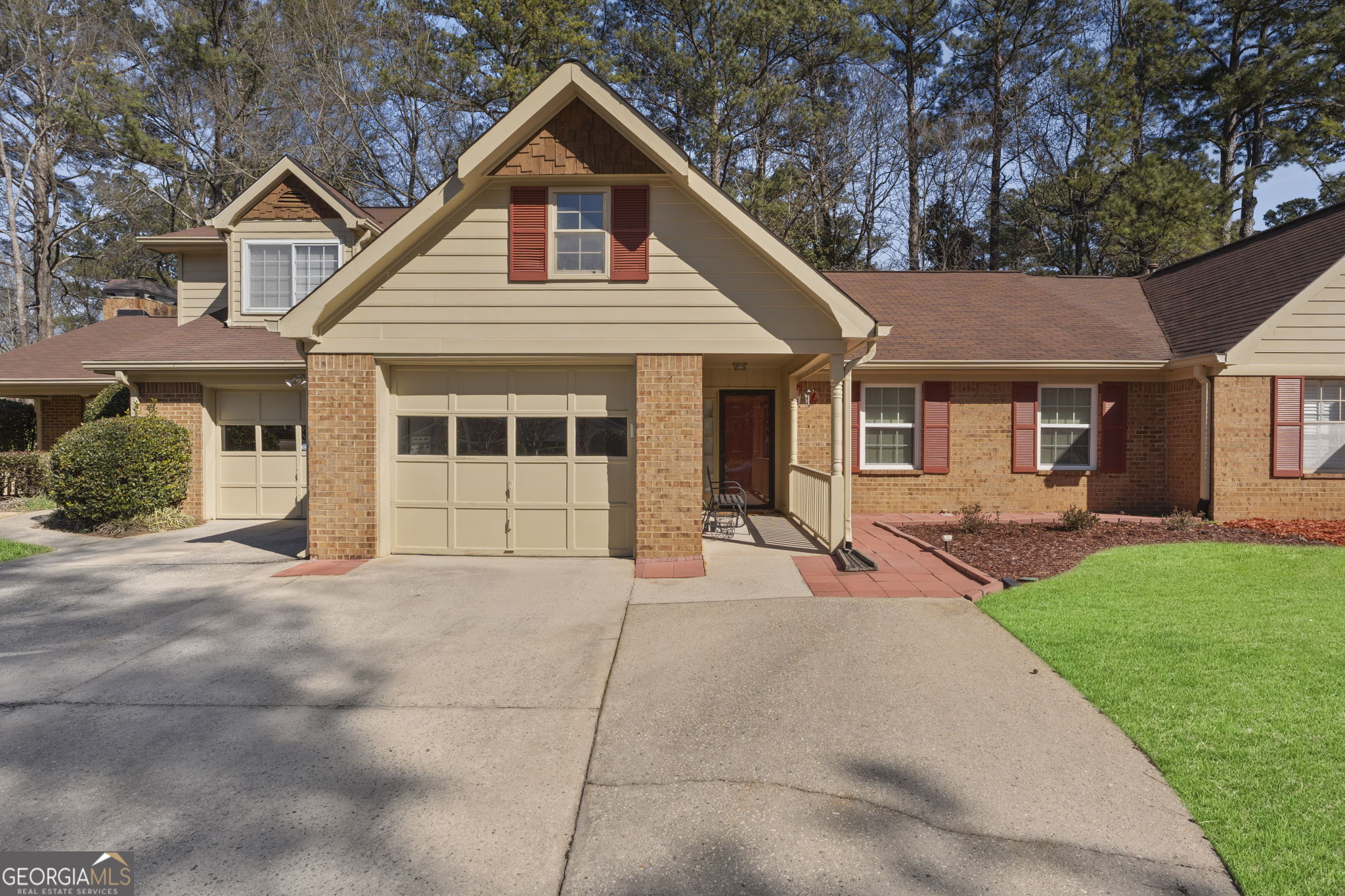 2 Dover Trail Peachtree City GA 30269