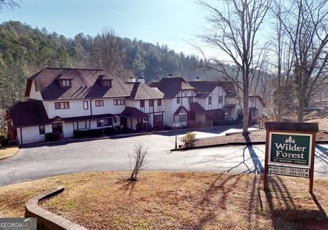 327 Brucken Strasse Helen GA 30545