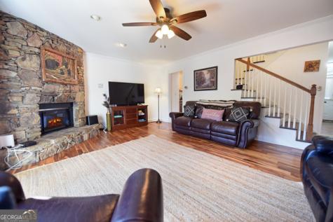 327 Brucken Strasse Helen GA 30545