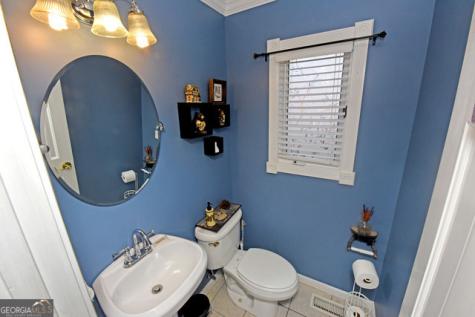 327 Brucken Strasse Helen GA 30545