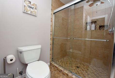 327 Brucken Strasse Helen GA 30545