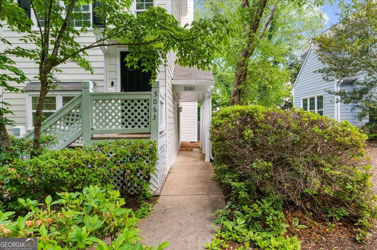 5061 Avalon Drive Alpharetta GA 30005