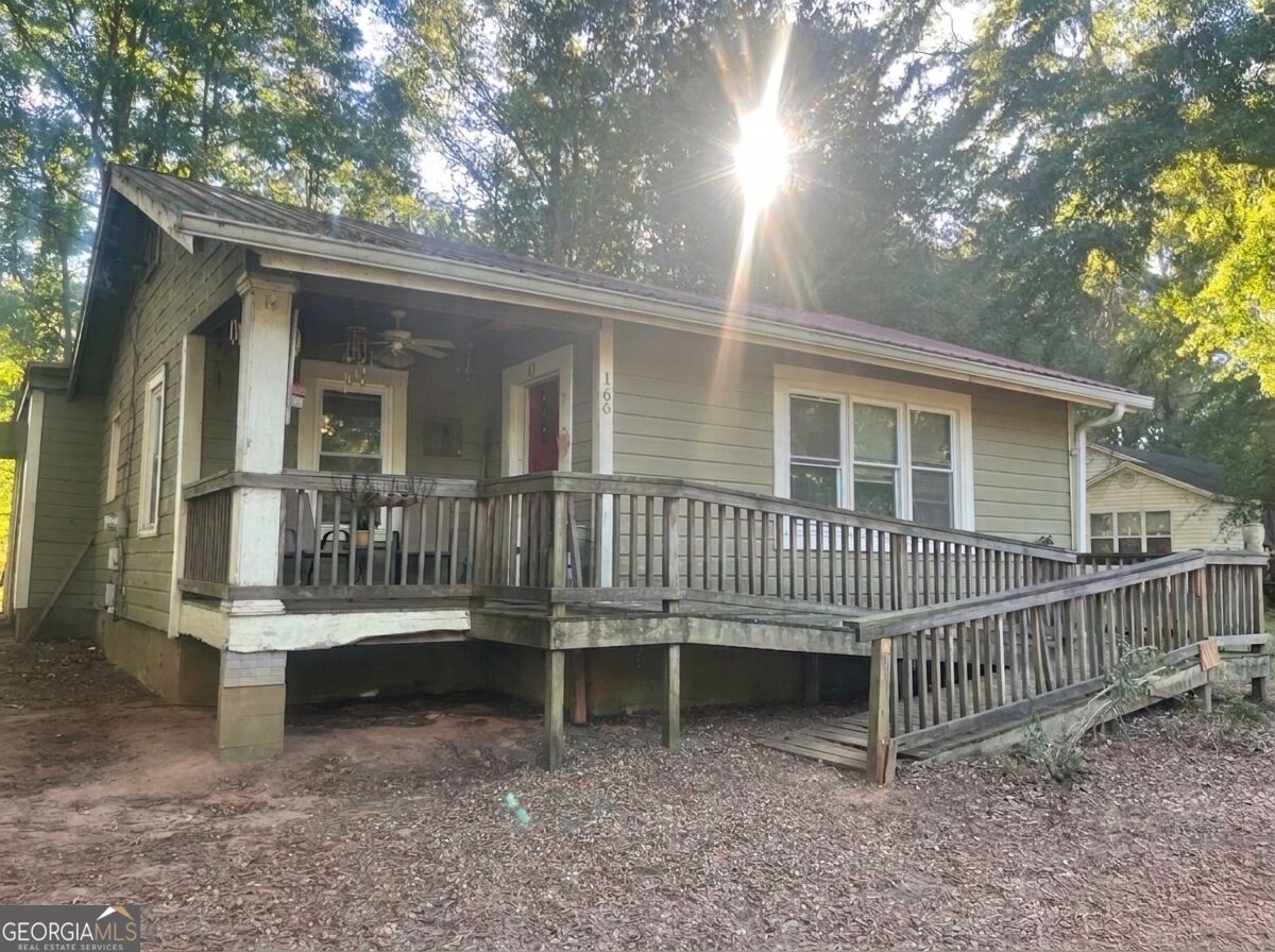 166 Sherwood Circle Danielsville GA 30633