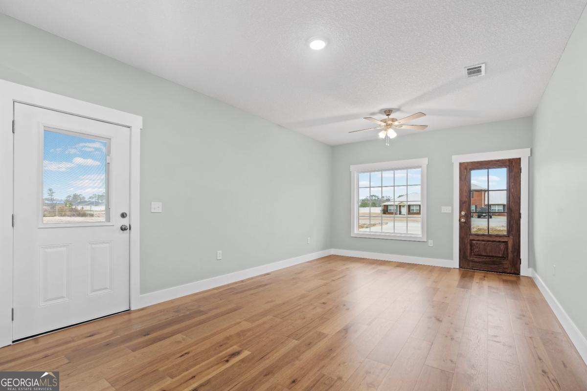 596 Beach Road Baxley GA 31513