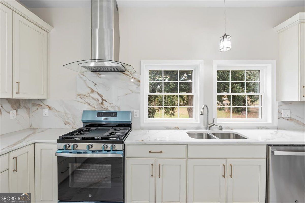 1804 Gordon Avenue NE Rome GA 30161