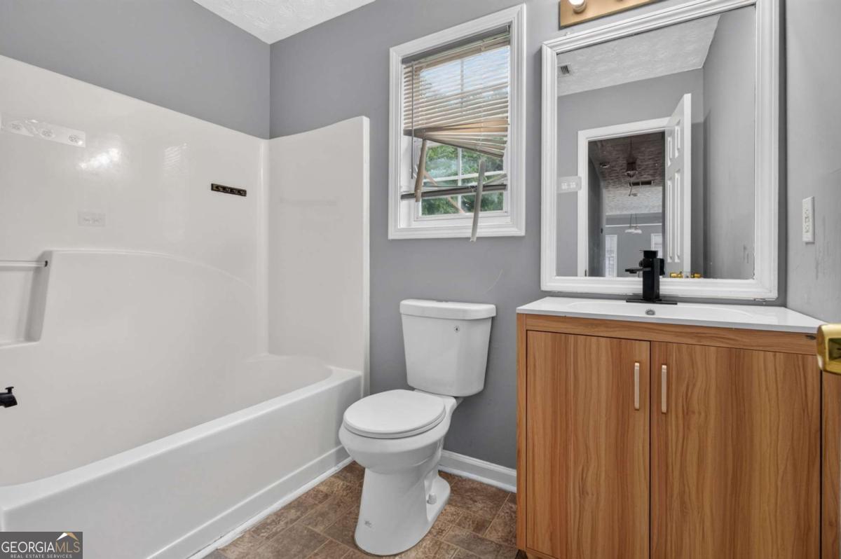2364 Fallbrook Court Duluth GA 30096
