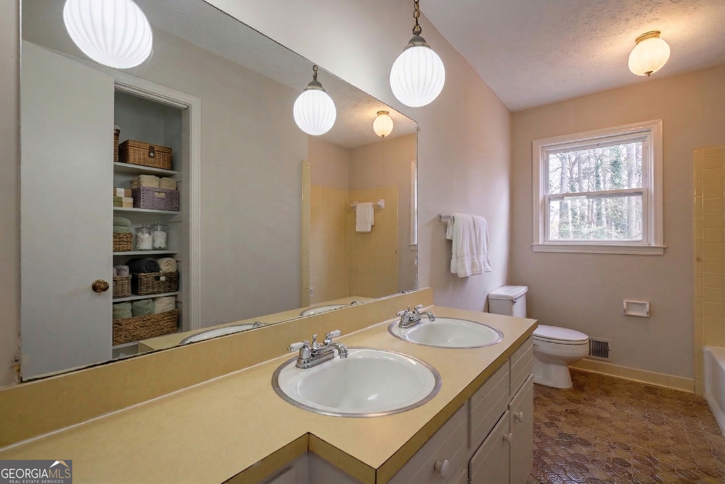2896 Elizabeth Lane Snellville GA 30078