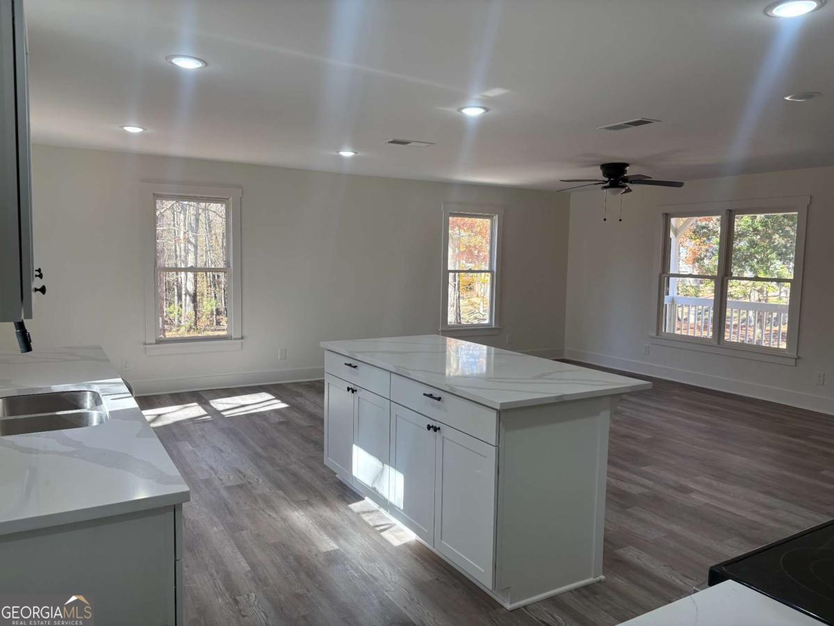 59 Woodhaven Path Rockmart GA 30153