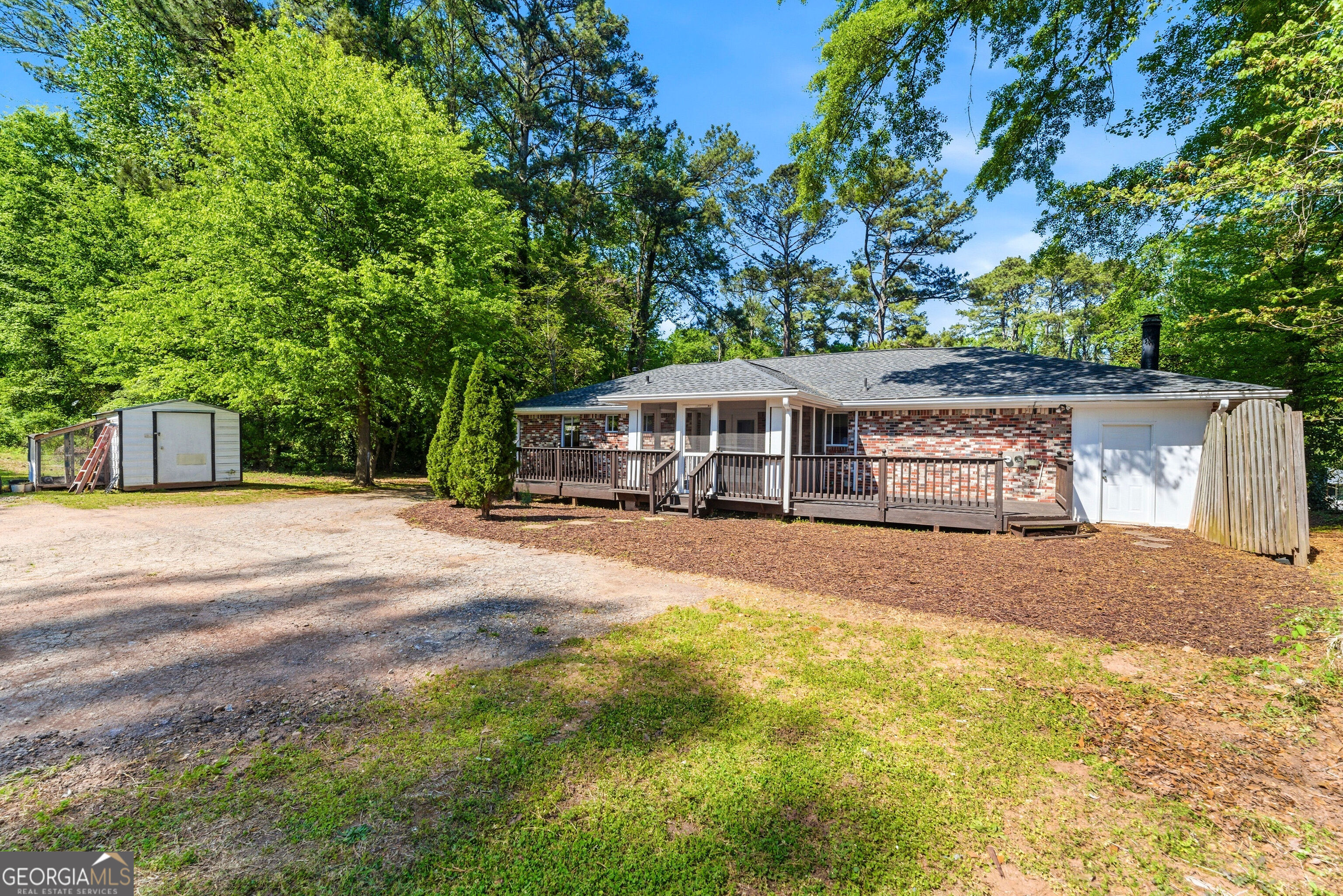1100 Vonda Lane SW Mableton GA 30126