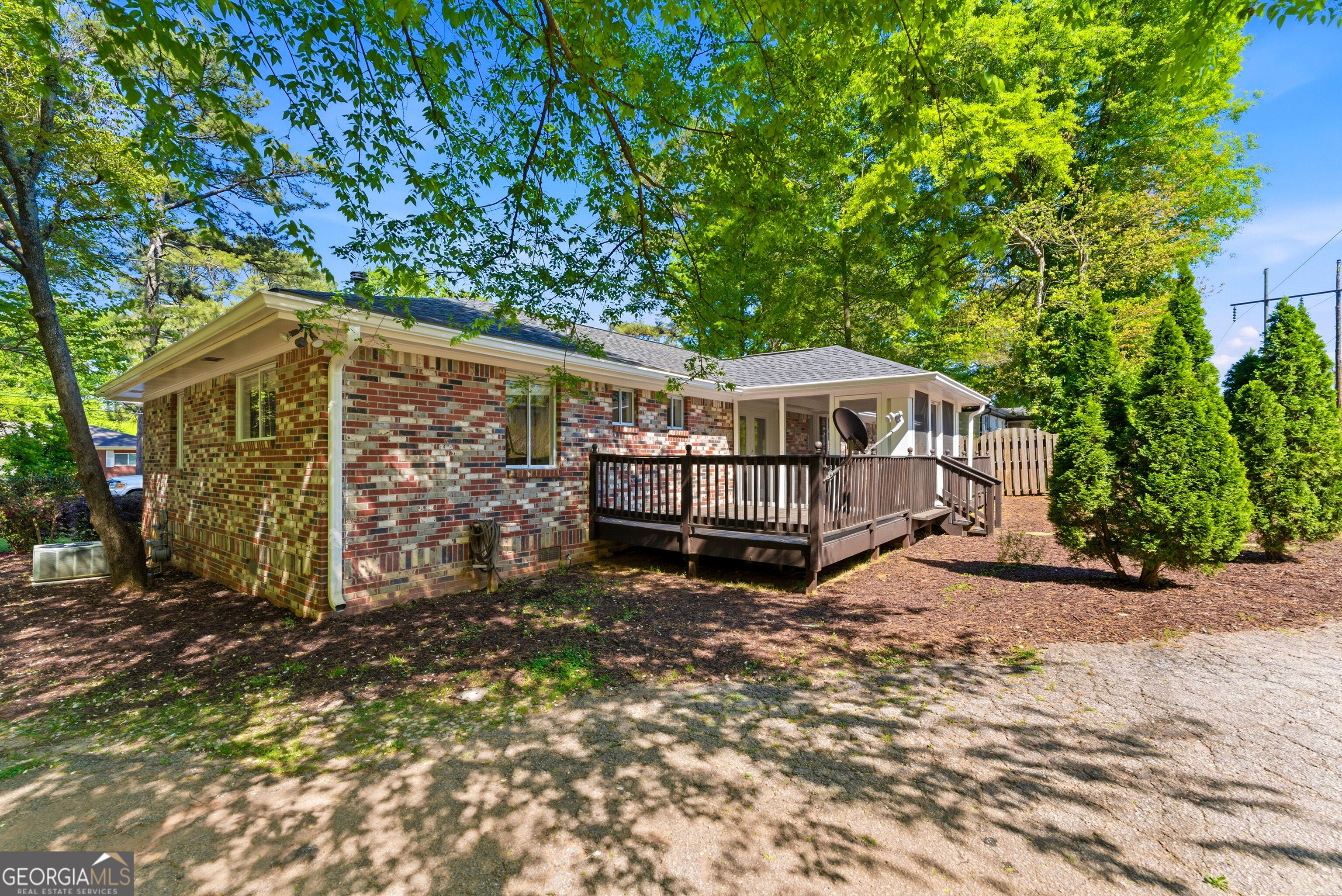 1100 Vonda Lane SW Mableton GA 30126