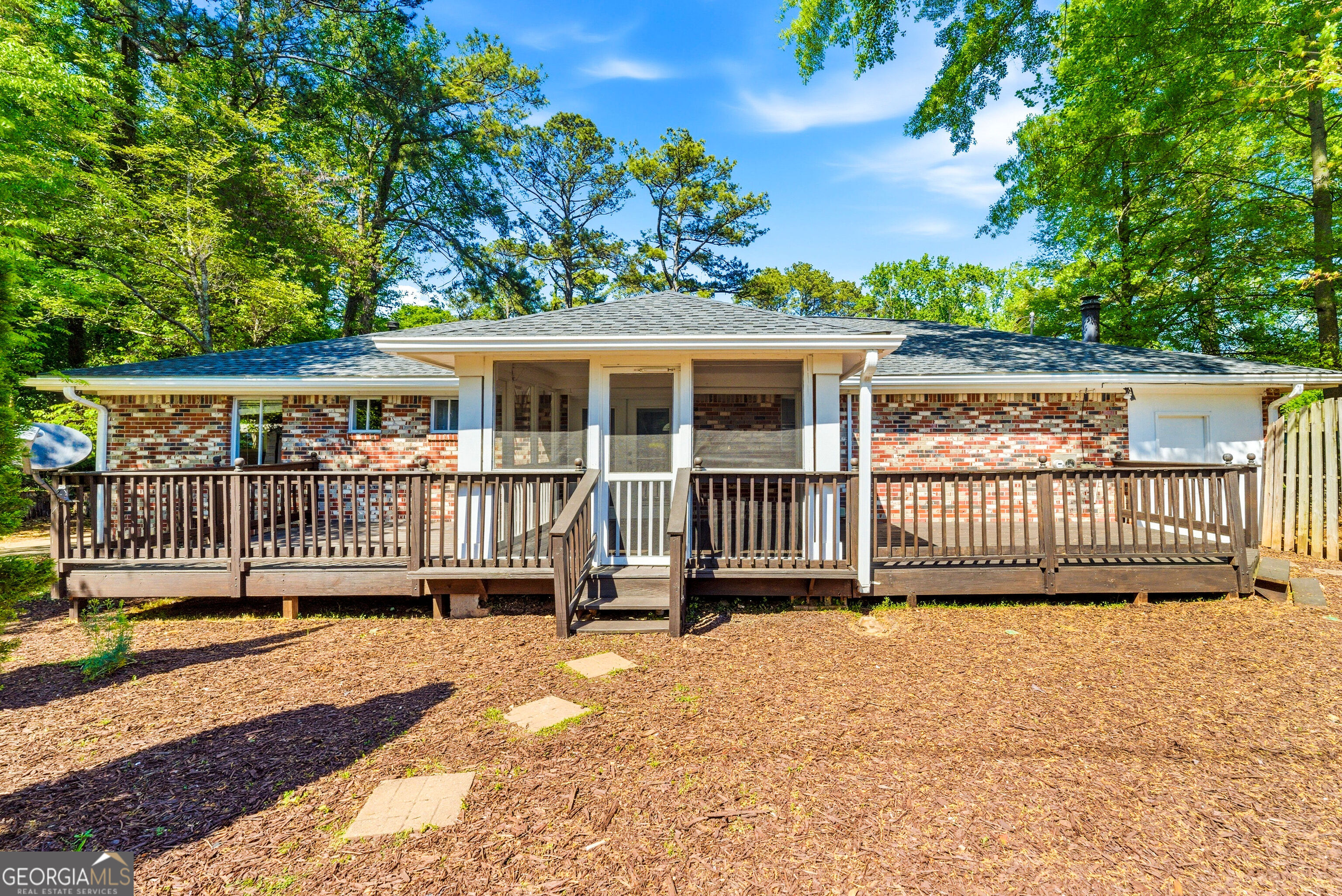 1100 Vonda Lane SW Mableton GA 30126