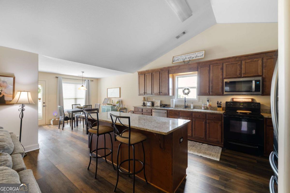 802 Brandon Drive Winder GA 30680
