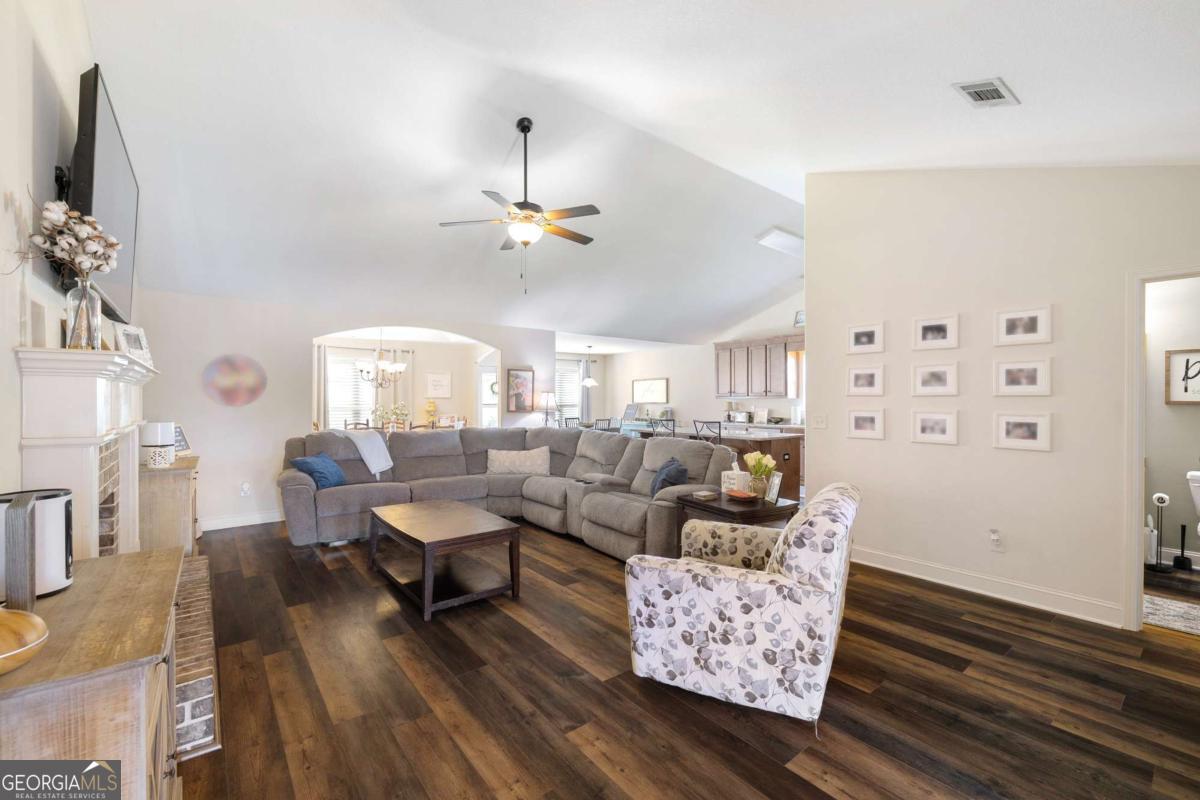 802 Brandon Drive Winder GA 30680