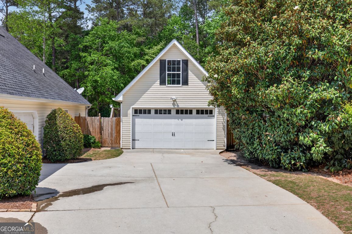 836 Winding Grove Lane Loganville GA 30052