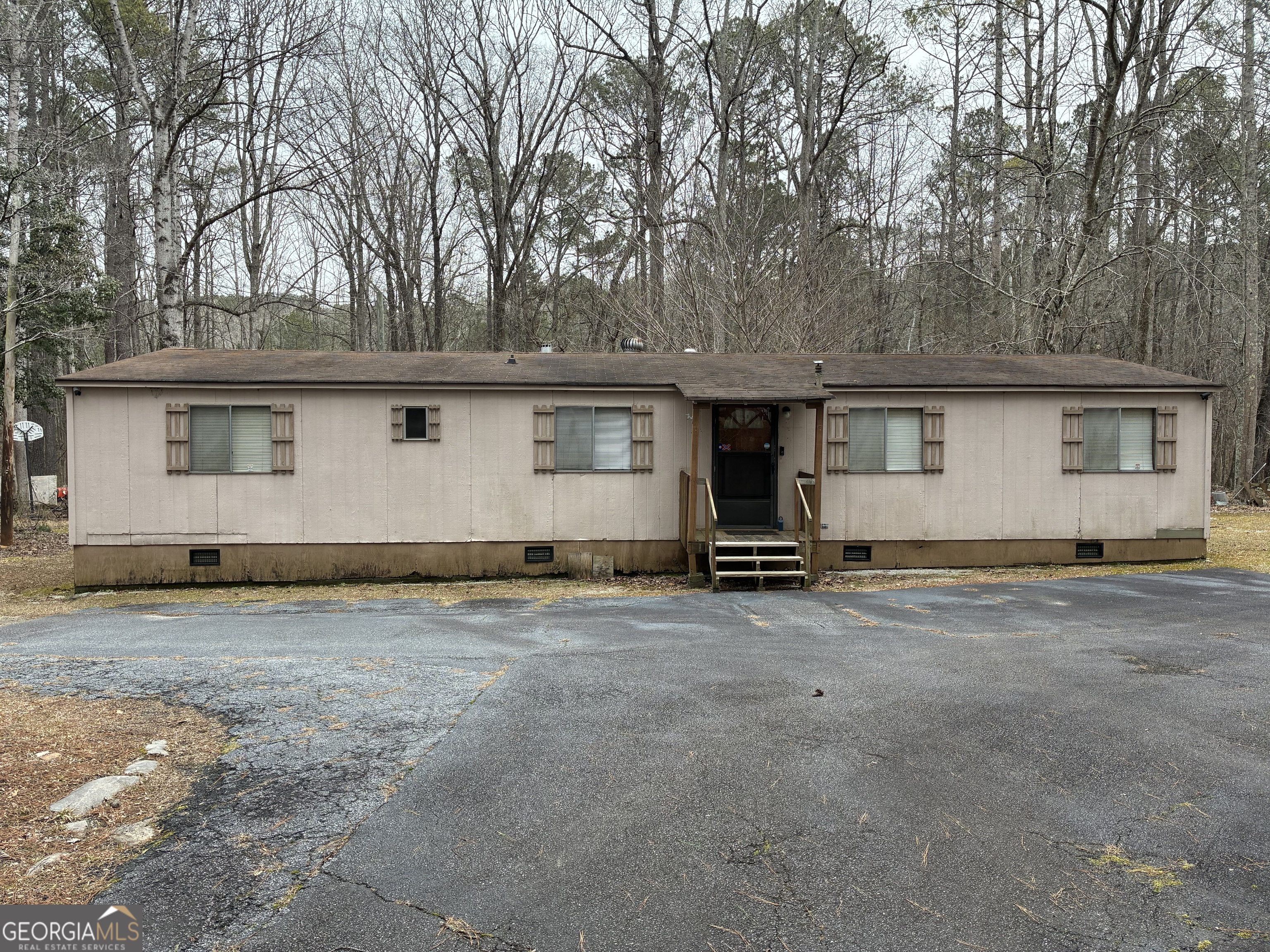 208 Manors Mill Road Dallas GA 30157