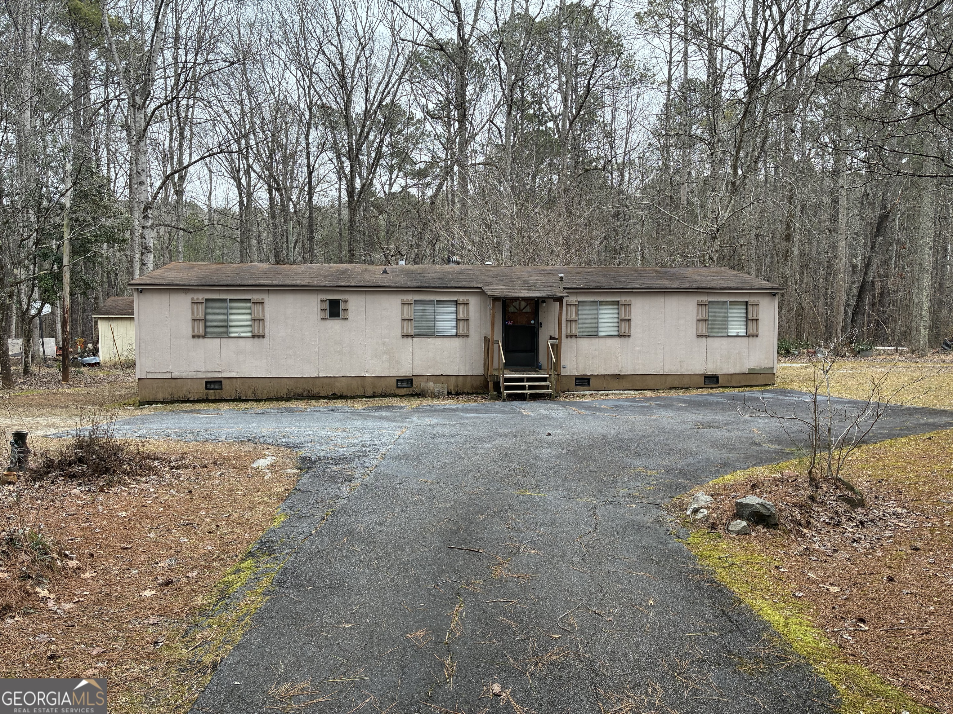 208 Manors Mill Road Dallas GA 30157