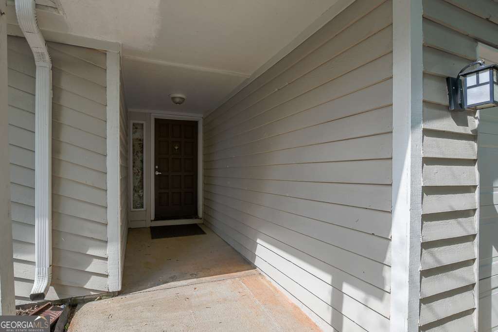1195 Indian Way NW Lilburn GA 30047
