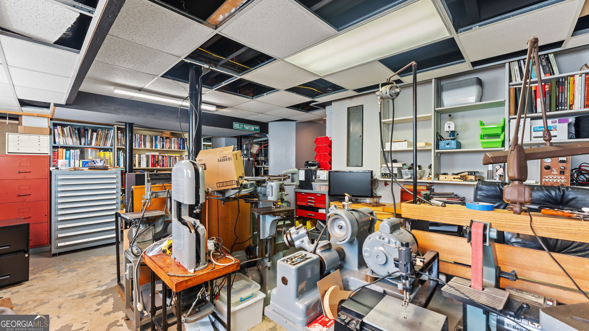 8 Lakemoore Drive NE Rome GA 30161