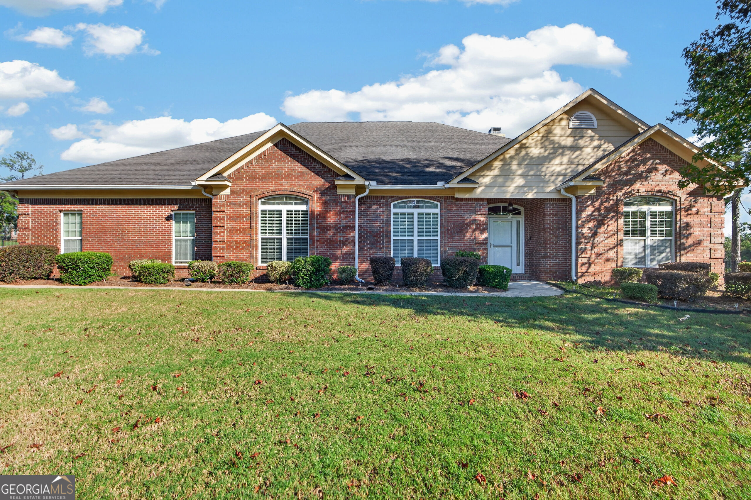 6502 Yellowstone Way Lizella GA 31052