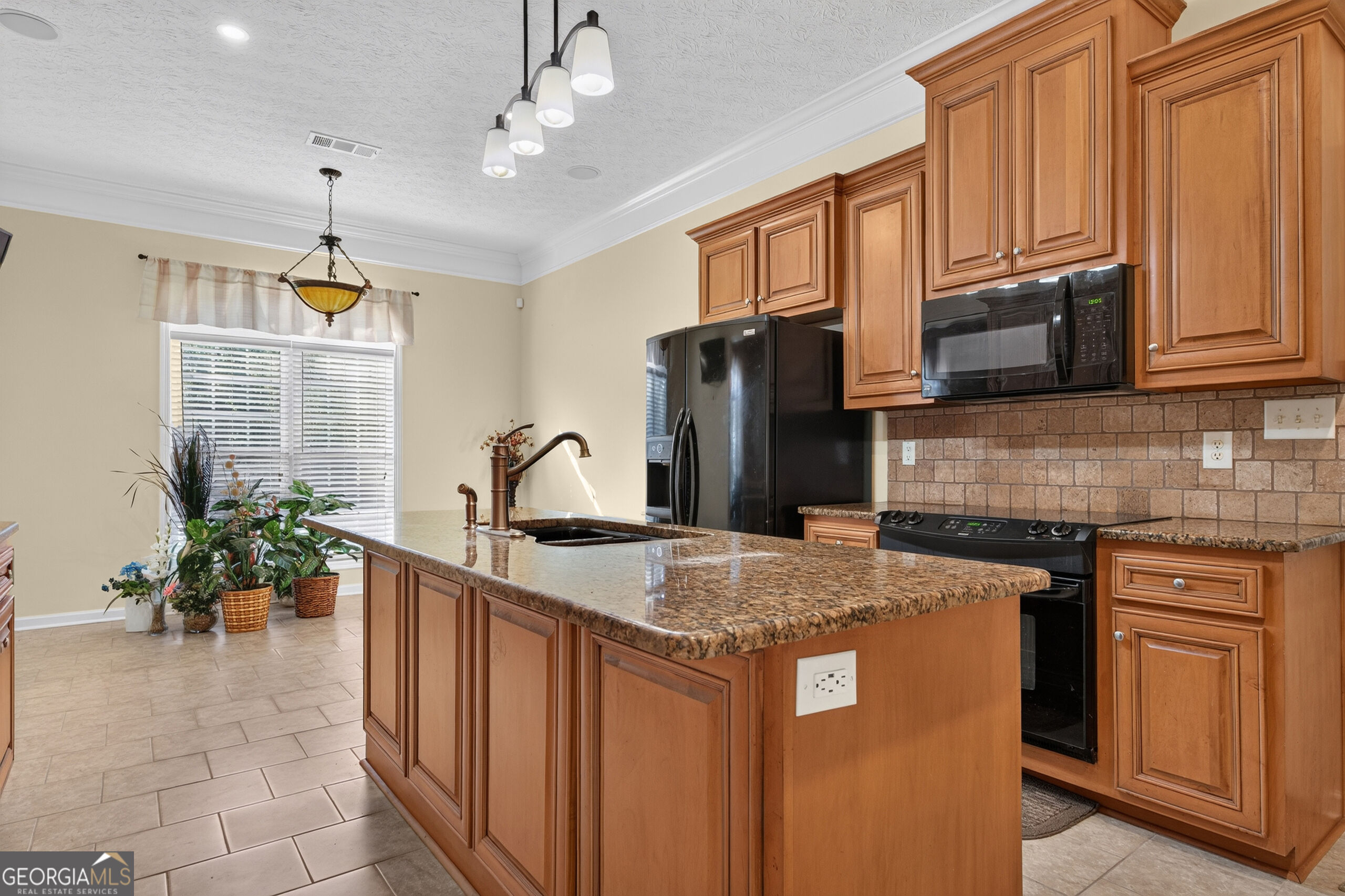 6502 Yellowstone Way Lizella GA 31052