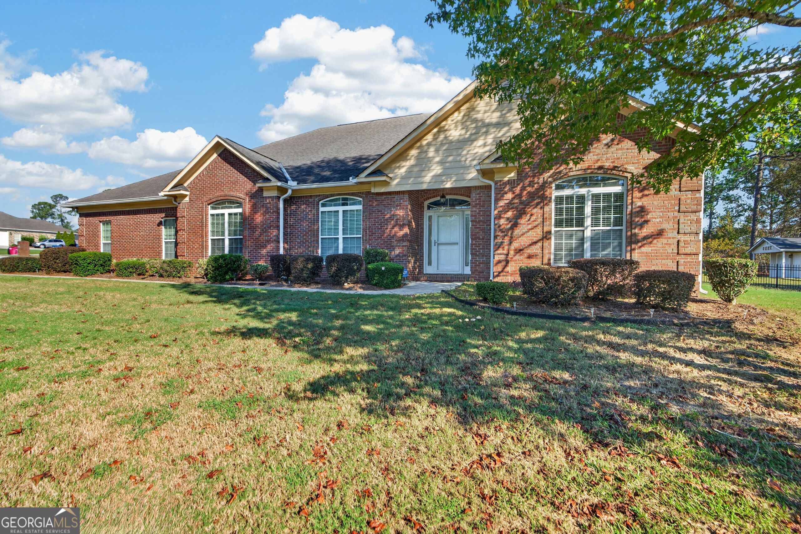 6502 Yellowstone Way Lizella GA 31052