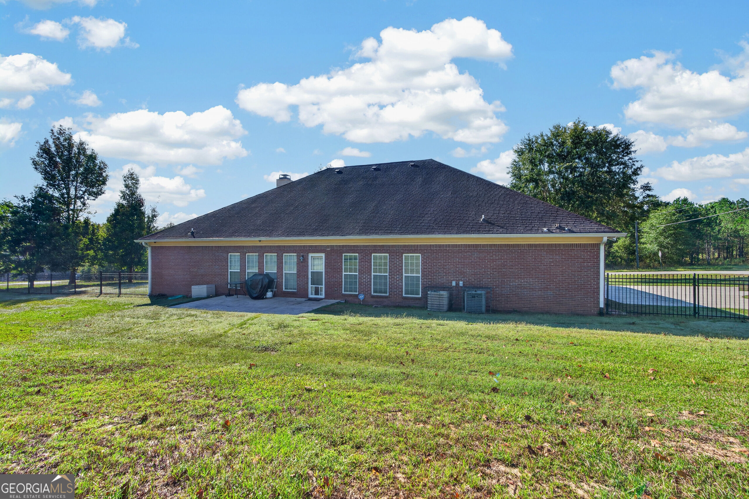 6502 Yellowstone Way Lizella GA 31052