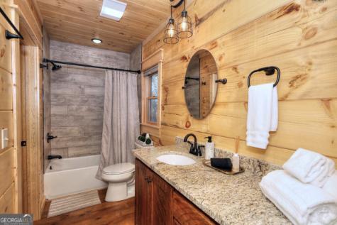 956 Lemmon Lane Ellijay GA 30540