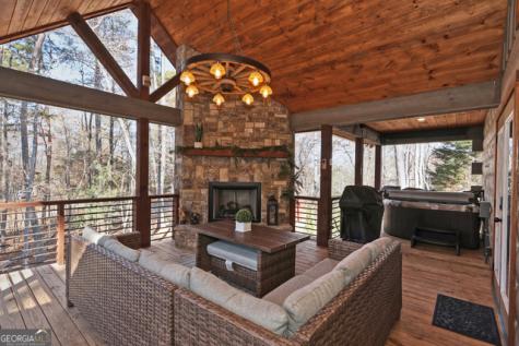 956 Lemmon Lane Ellijay GA 30540