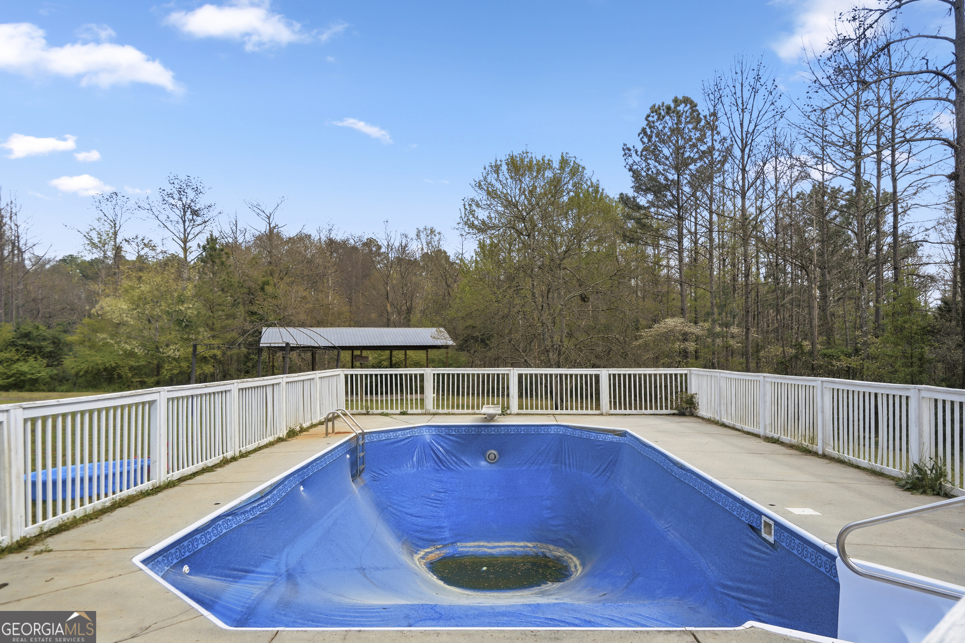 262 Iron Hill Road Taylorsville GA 30178
