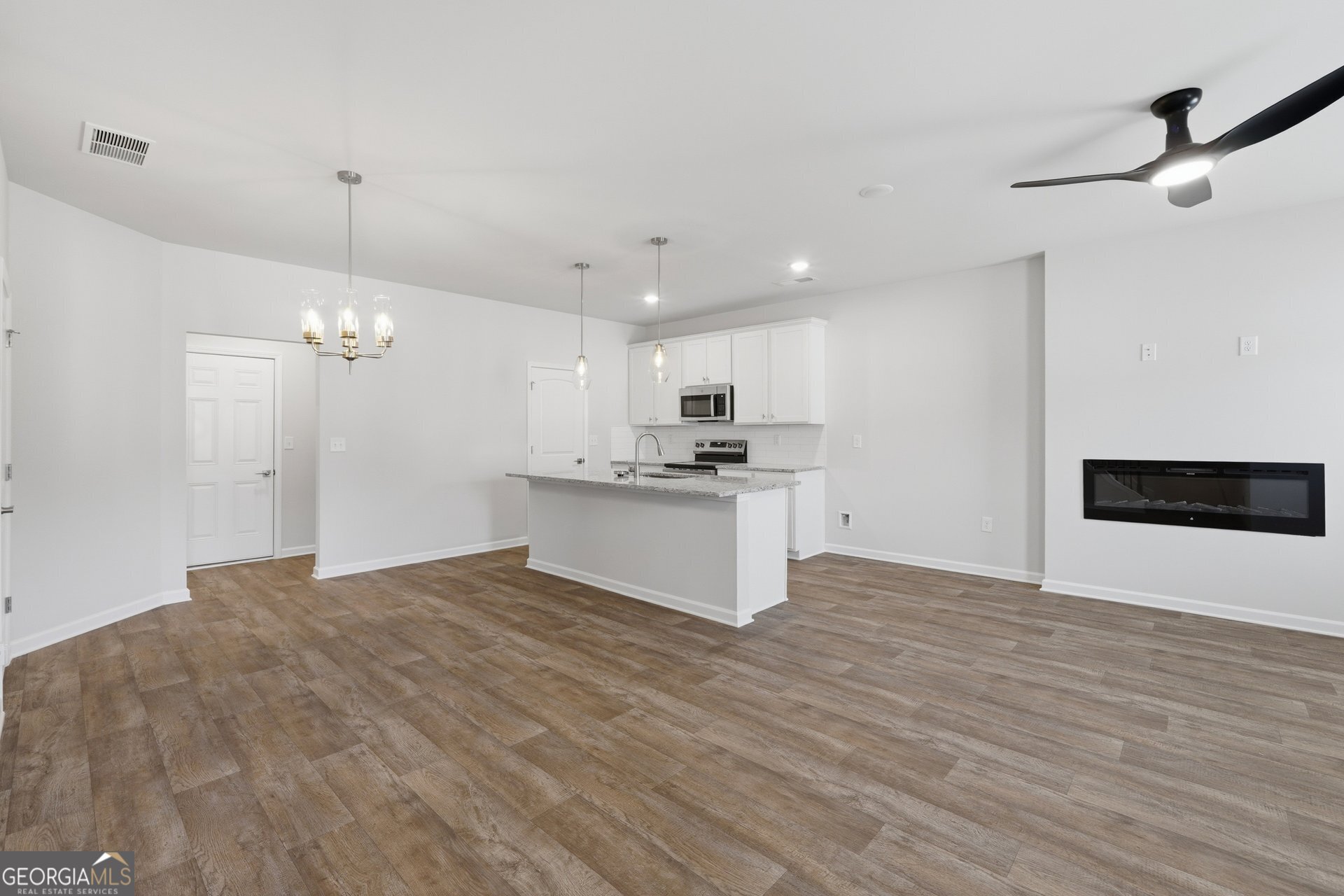 3633 Parkway James Drive Snellville GA 30039
