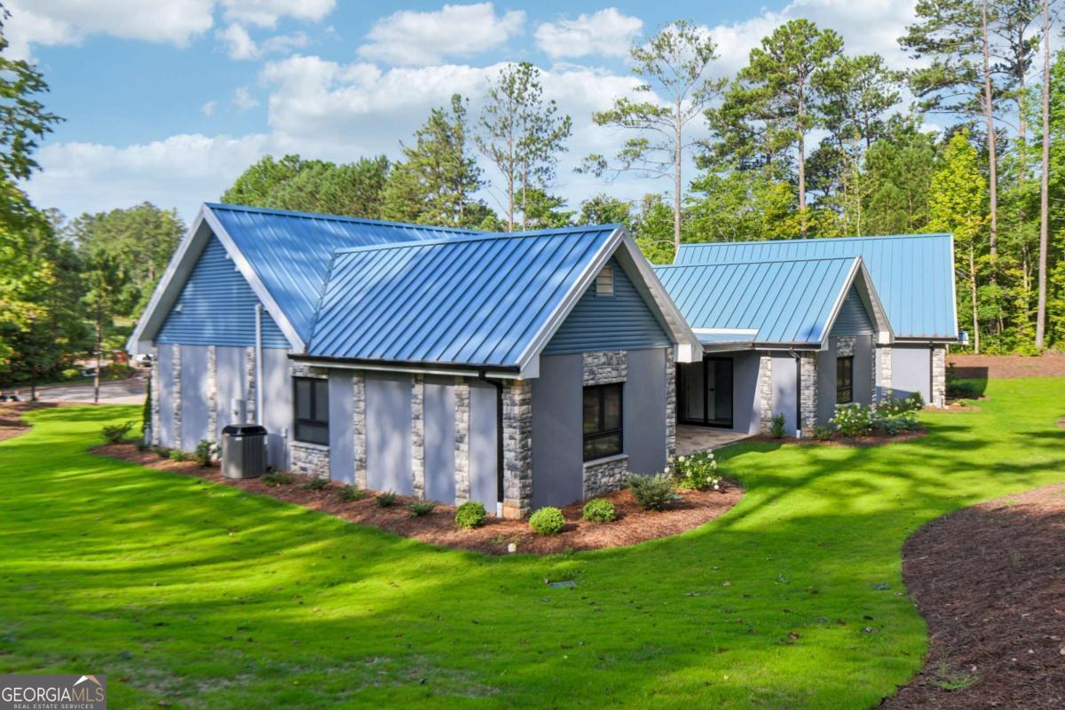 40 Red Oak Circle Buchanan GA 30113