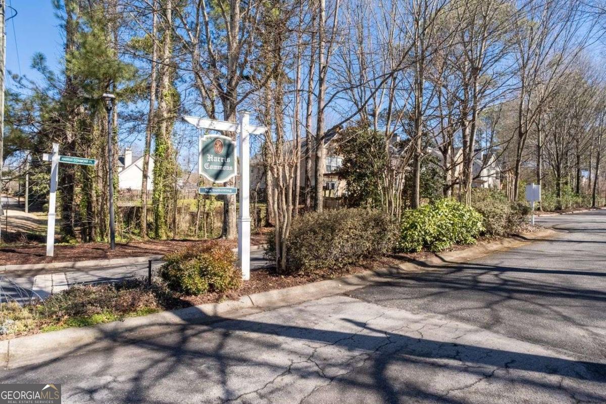 1238 Harris Commons Place Roswell GA 30076