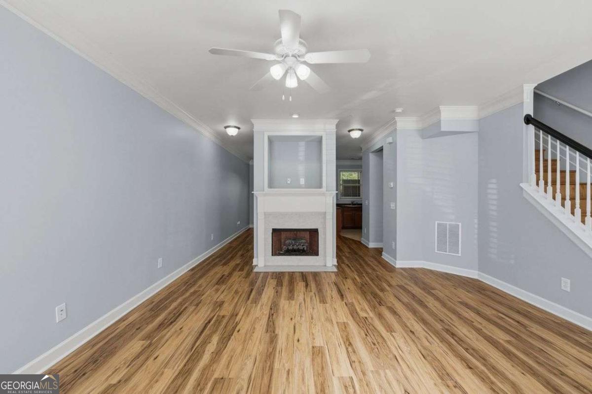 1238 Harris Commons Place Roswell GA 30076