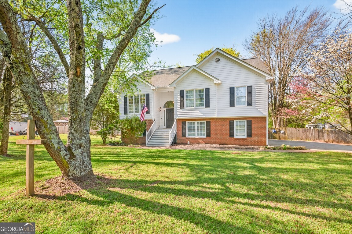 69 Siding Lane Jefferson GA 30549