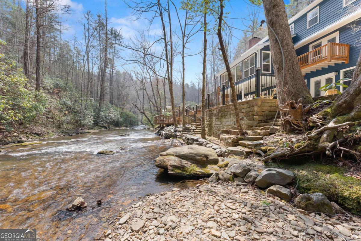 7880 Hiawassee Wilderness Trail Hiawassee GA 30546