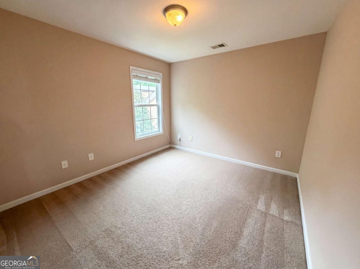 2559 Oakleaf Ridge Lithonia GA 30058