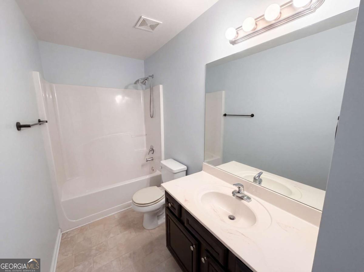 2559 Oakleaf Ridge Lithonia GA 30058