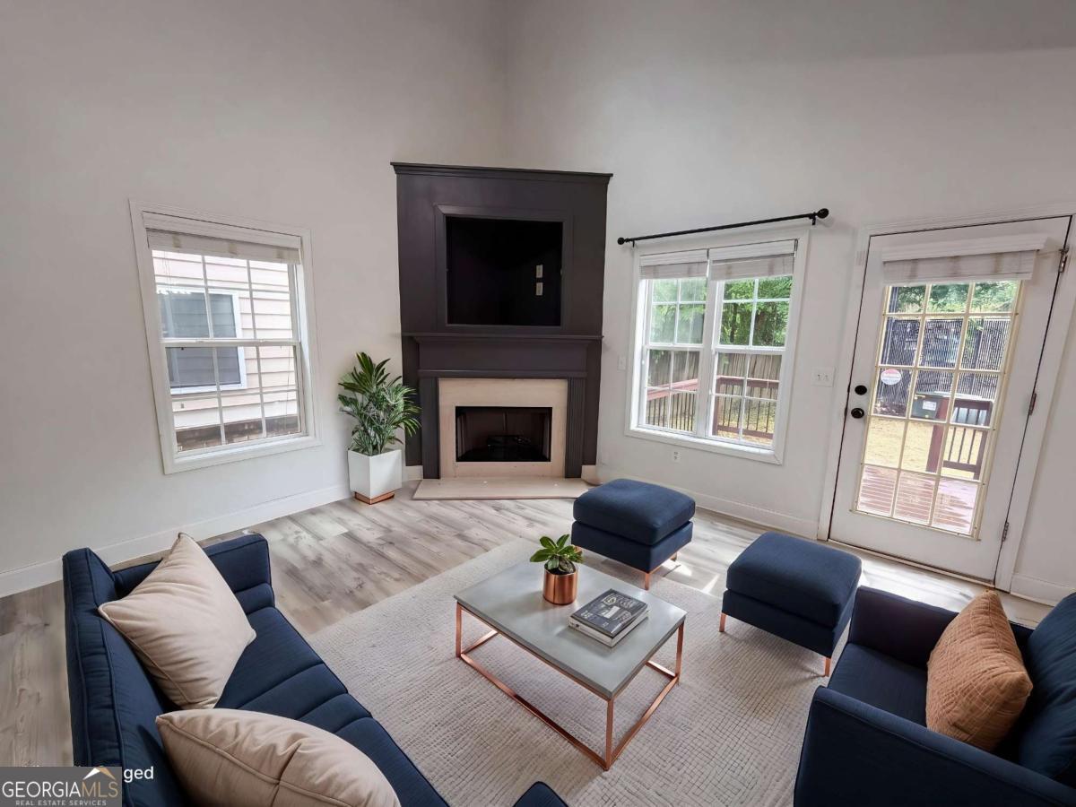 2559 Oakleaf Ridge Lithonia GA 30058