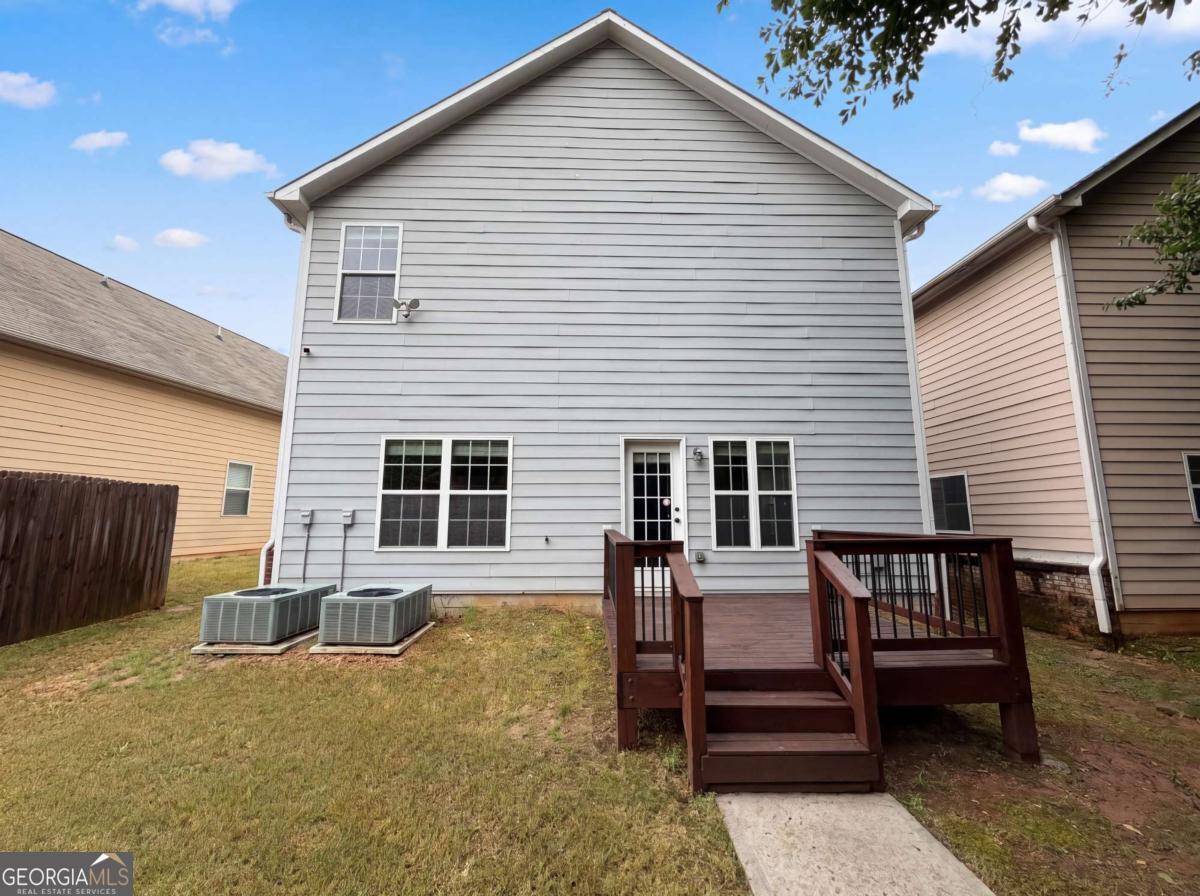 2559 Oakleaf Ridge Lithonia GA 30058