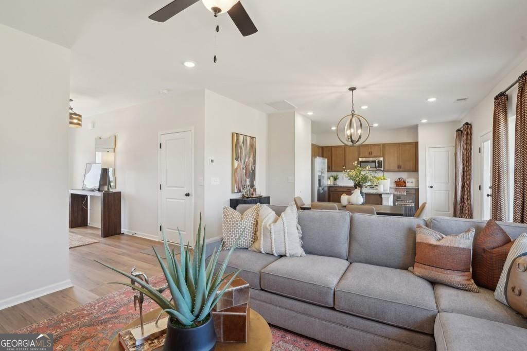 8 Cavalier Court Rome GA 30165