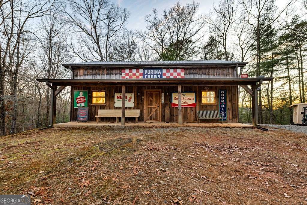178 Arp Road Mineral Bluff GA 30559