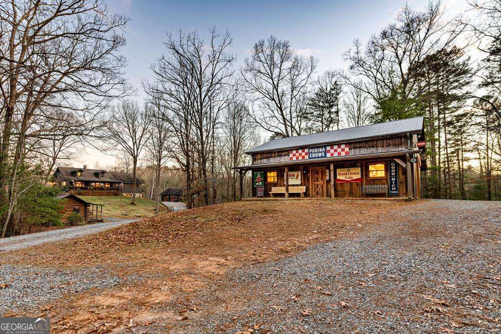178 Arp Road Mineral Bluff GA 30559