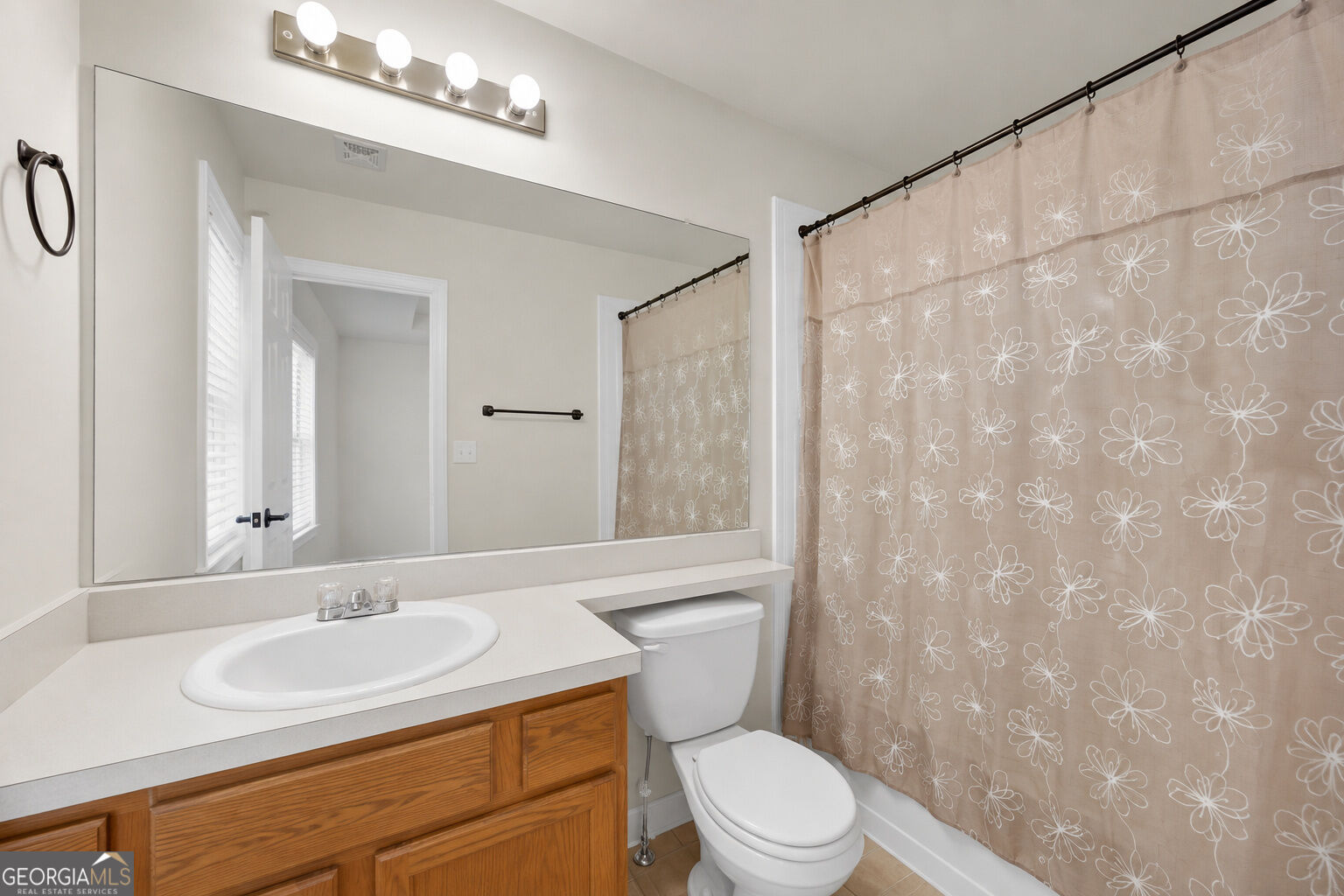 4625 Crawford Oaks Drive Oakwood GA 30566