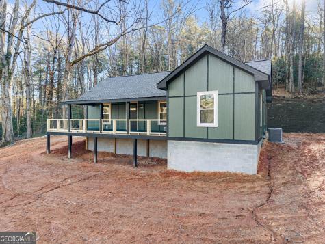 1410 Skylake Road Sautee Nacoochee GA 30571