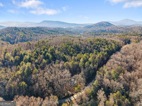 1410 Skylake Road Sautee Nacoochee GA 30571