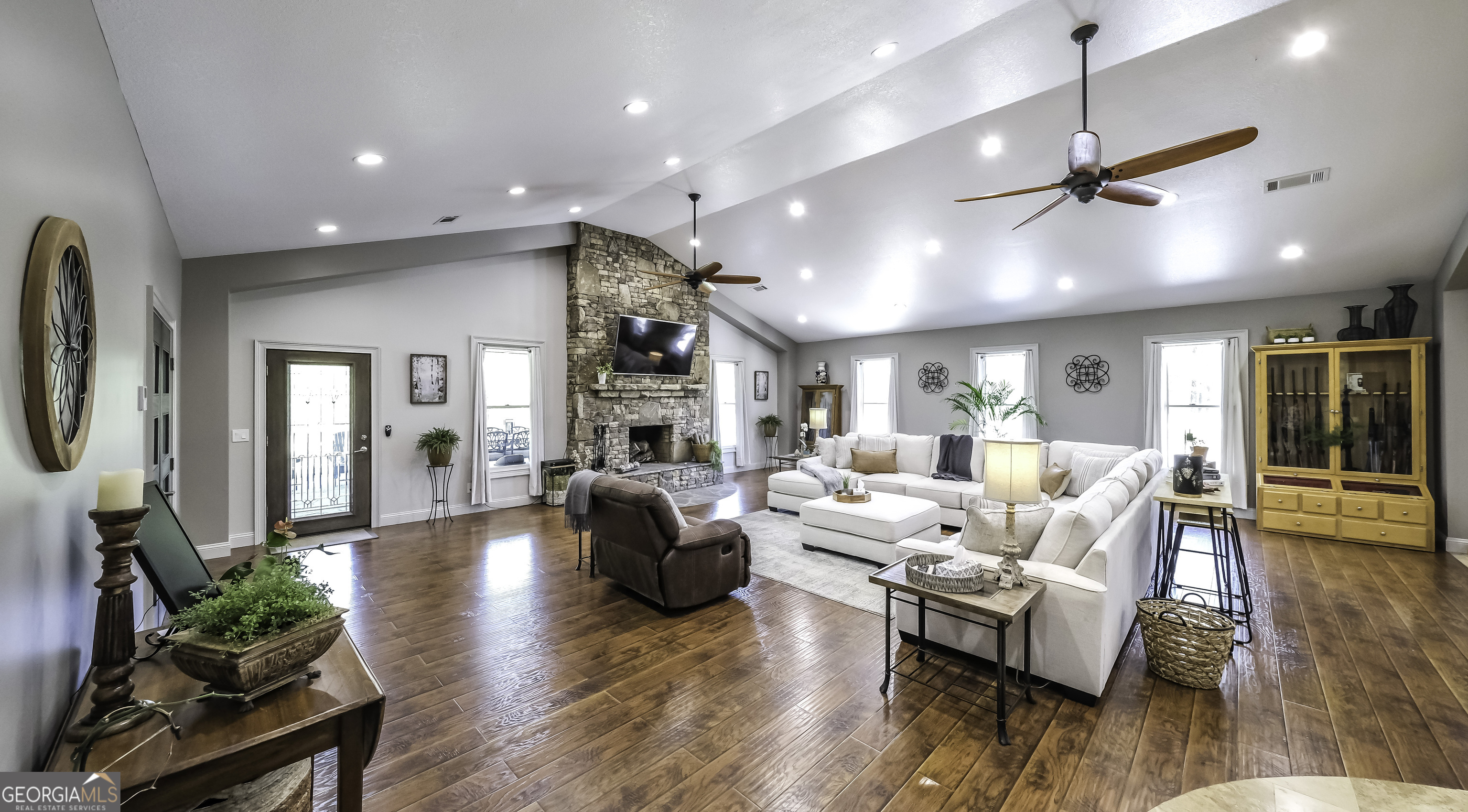 1600 Happy Hollow Road Roopville GA 30170